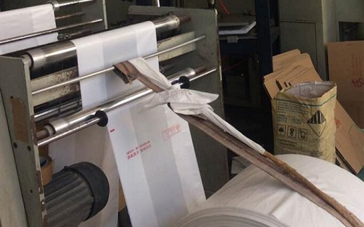 精準(zhǔn)切袋、制袋